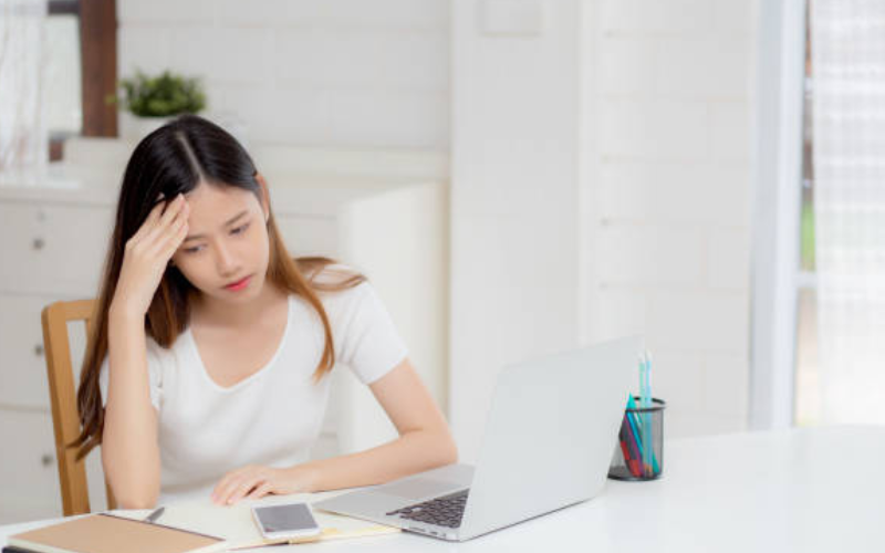 Chỉ học một giáo trình tiếng Đức duy nhất, không chịu cập nhật tài liệu dễ khiến bạn bị lệch lạc, thiếu tính thực tế.