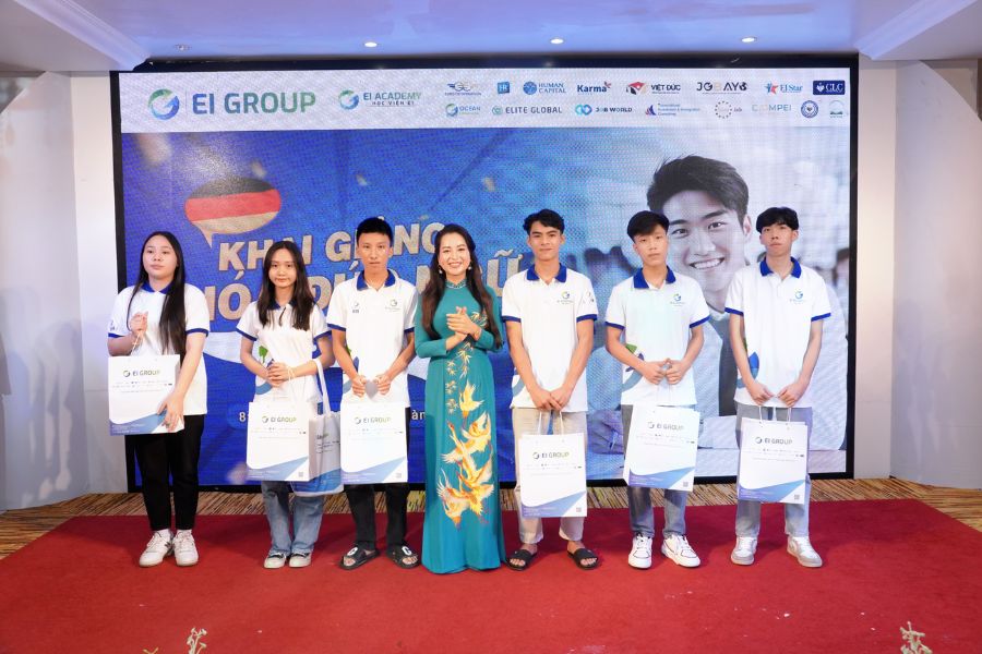 khai giảng khóa tiếng đức 23e39