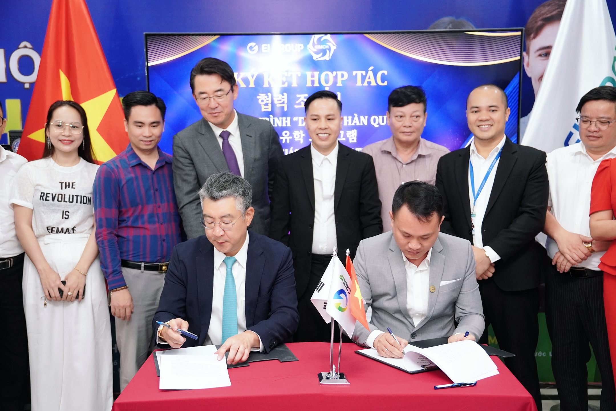 LỄ RA MẮT CHƯƠNG TRÌNH DU HỌC HÀN QUỐC 2024" CỦA EI GROUP