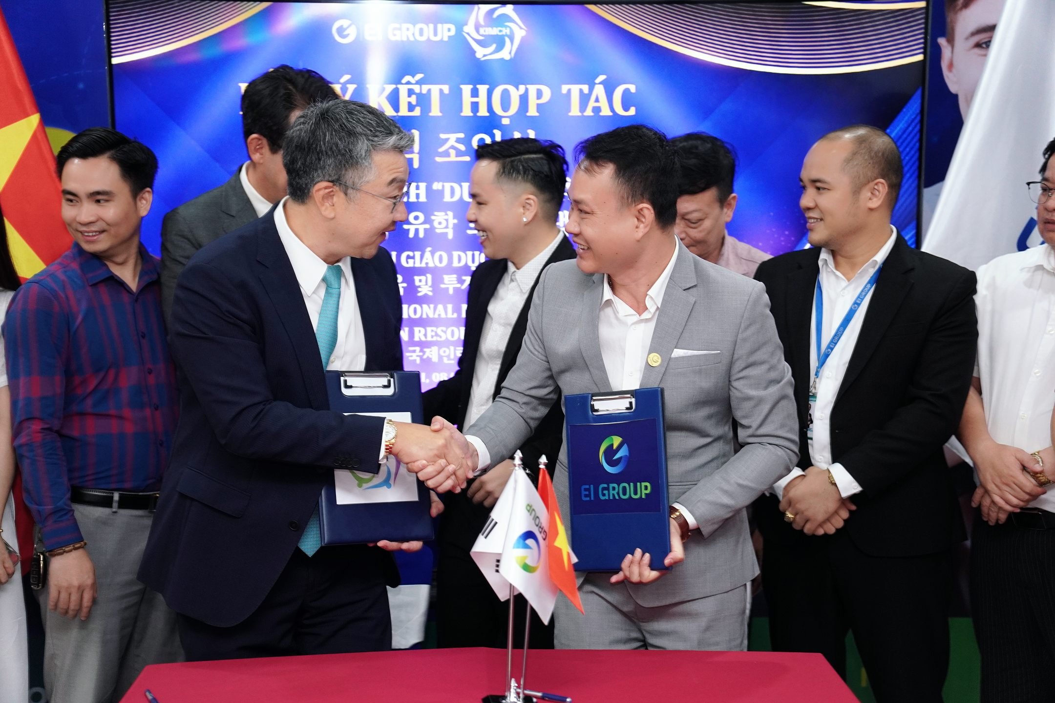 LỄ RA MẮT CHƯƠNG TRÌNH DU HỌC HÀN QUỐC 2024" CỦA EI GROUP