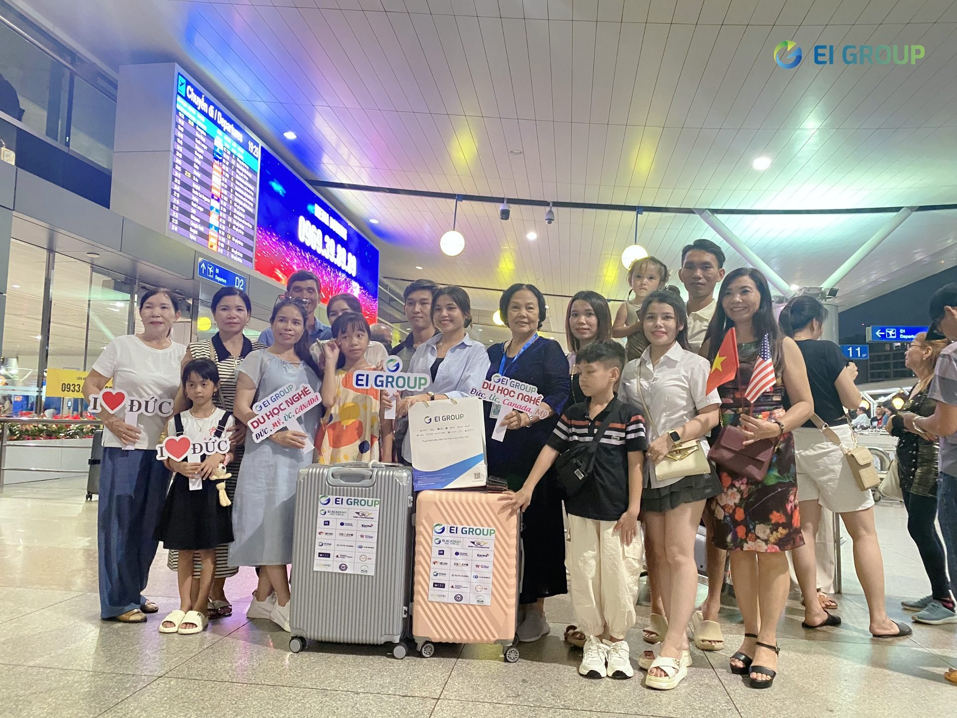 NHẬT KÝ TIỄN BAY: HỌC VIÊN EI TỰ HÀO BƯỚC ĐI, SẴN SÀNG KHÁM PHÁ CHLB ĐỨC