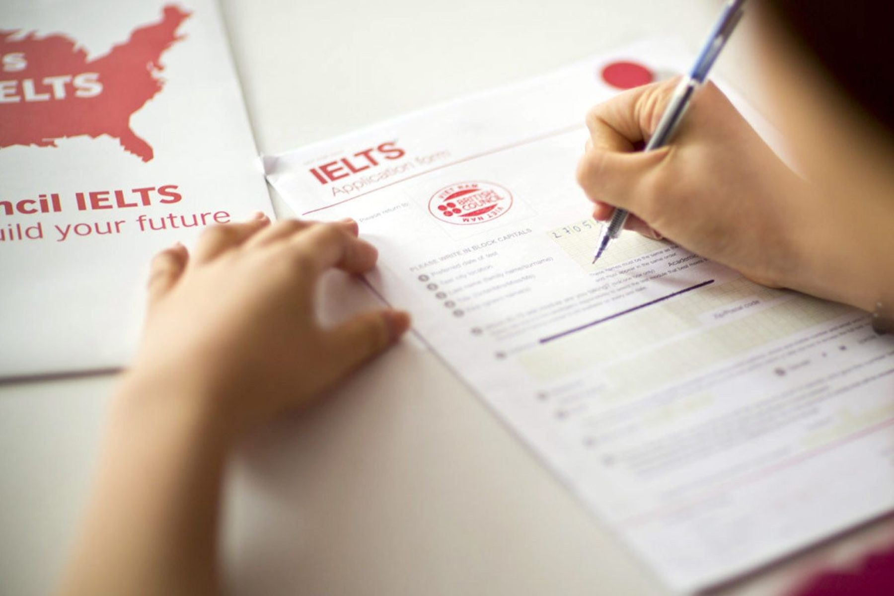 HÌNH THỨC THI IELTS NÀO CÓ LỢI HƠN ?