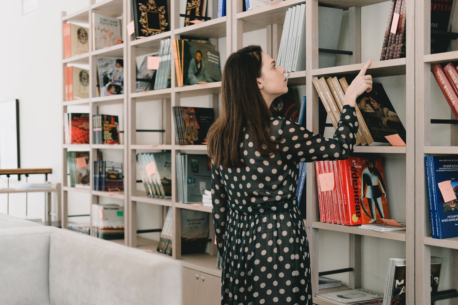 BẬT MÍ 5 CUỐN SÁCH VỪA GIẢI TRÍ, VỪA NÂNG CAO TỪ VỰNG CHO BÀI THI IELTS