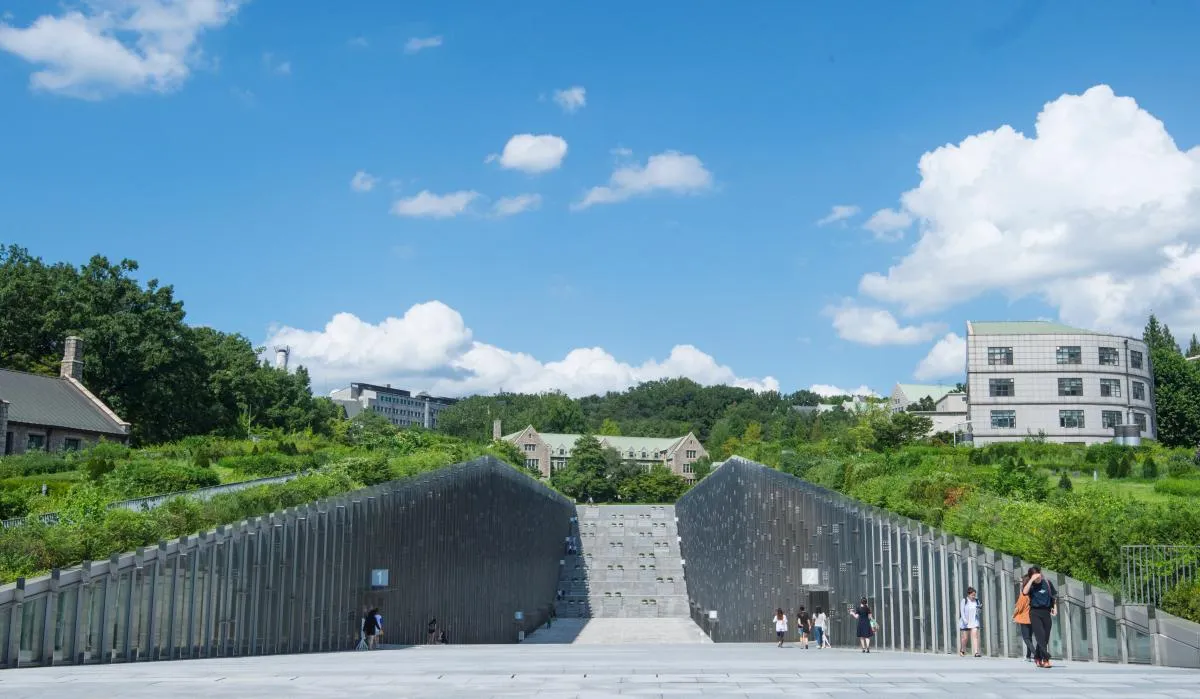 đại học nữ ewha 1