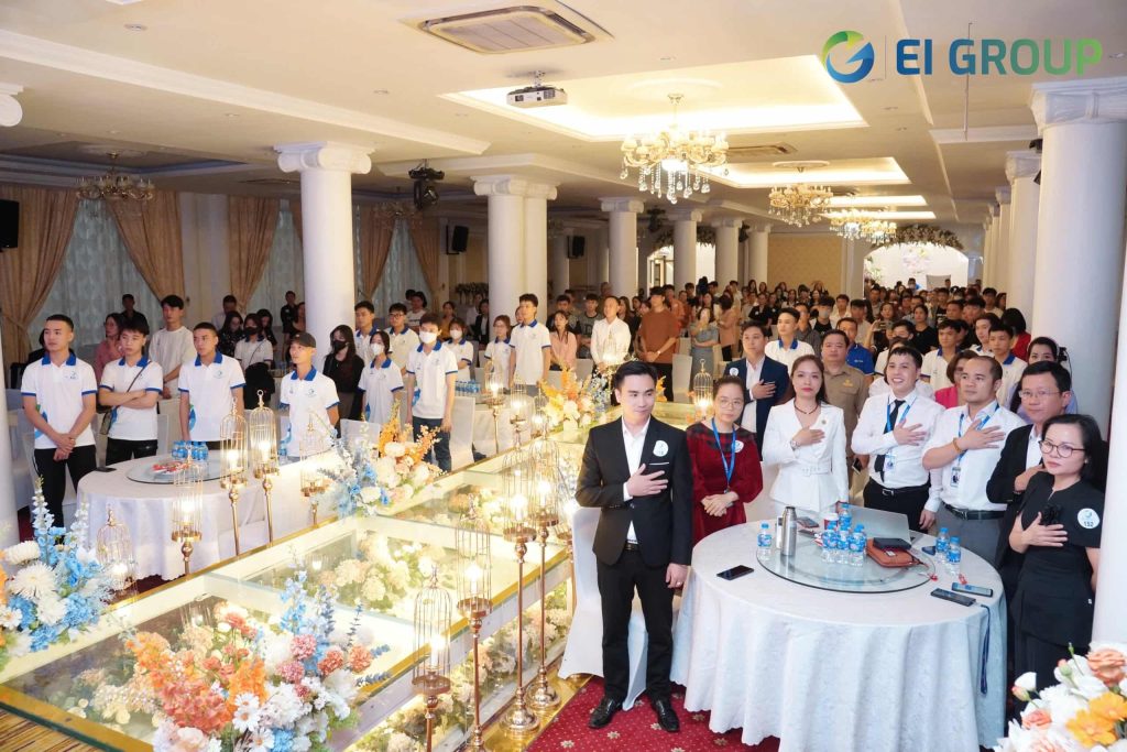 Khai-giang-23e45-ei-group-2|Khai-giang-23e45-ei-group-1|Khai-giang-23e45-ei-group-3|Khai-giang-23e45-ei-group-4|Khai-giang-23e45-ei-group-5