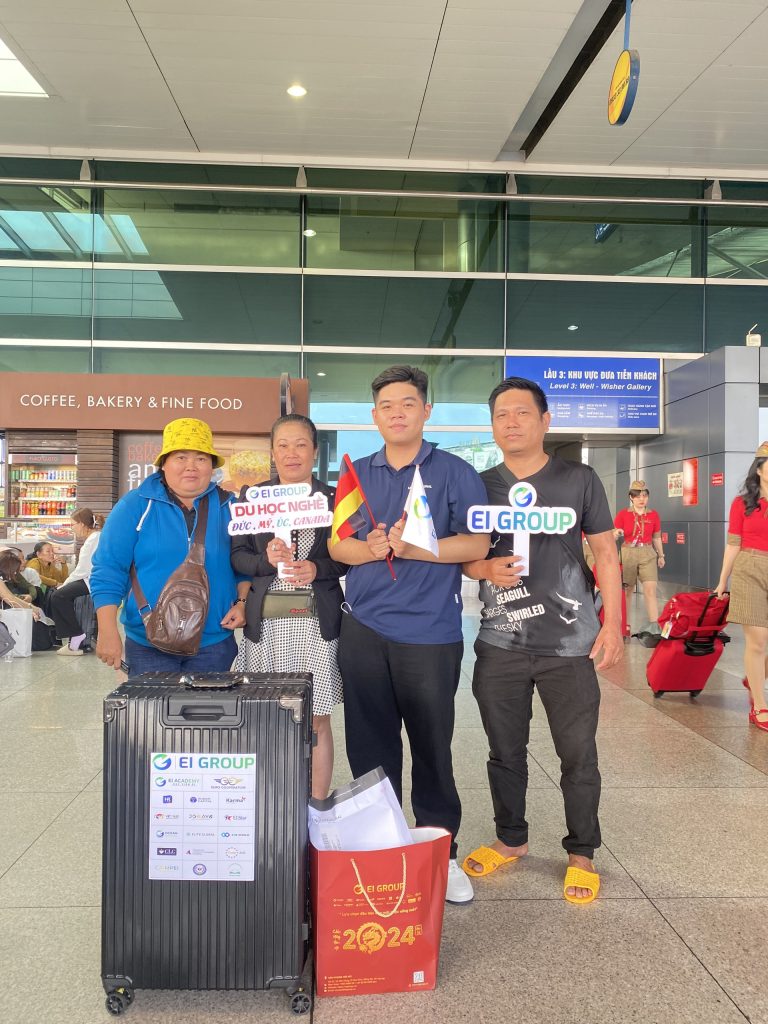 THEO TIẾNG GỌI TUỔI TRẺ