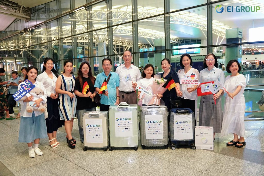 NHẬT KÝ TIỄN BAY: HỌC VIÊN EI TỰ HÀO BƯỚC ĐI